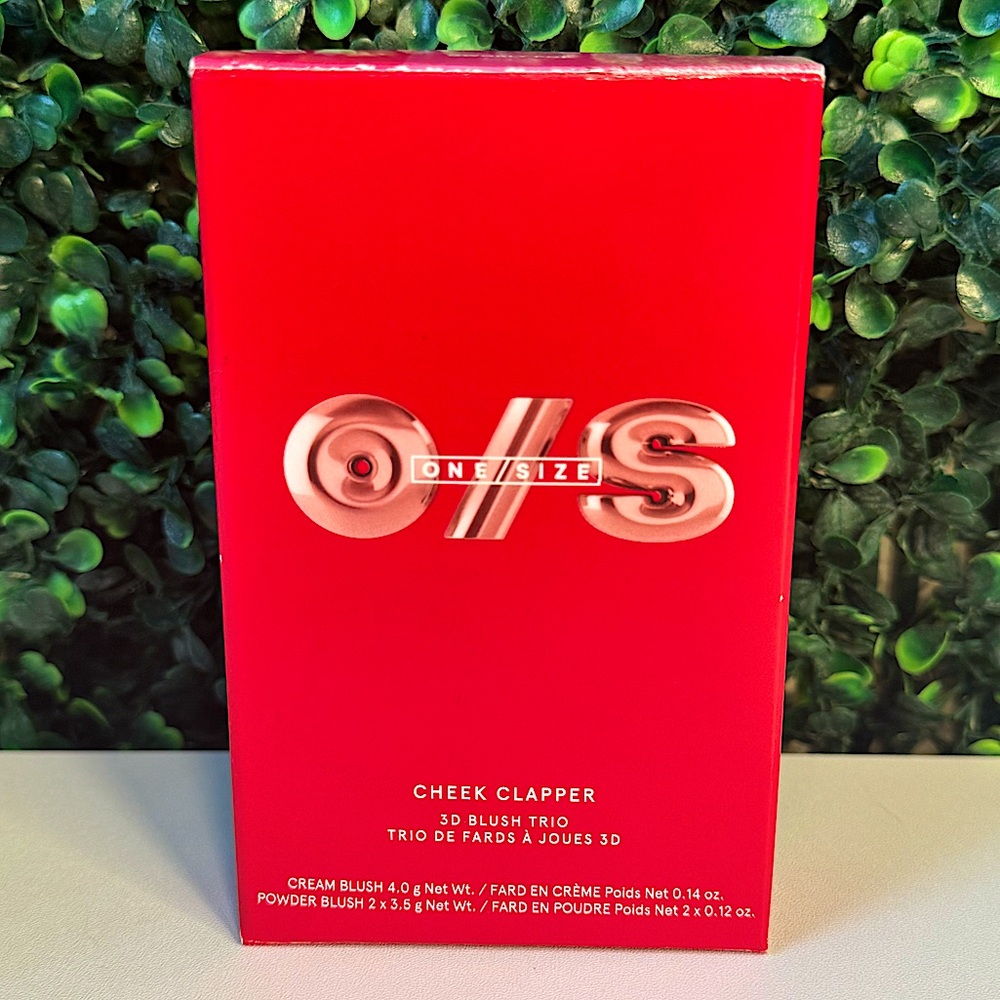 ONE/SIZE by Patrick Starrr  Cheek Clapper 3D Blush Trio Palette gworly pop (New)